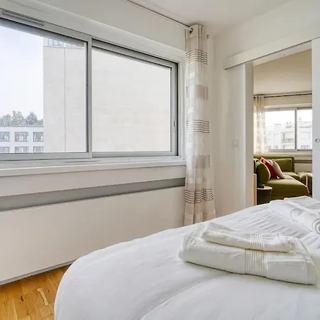 Appartamento Cozy 5 People Tour Eiffel - Champ De Mars Parigi